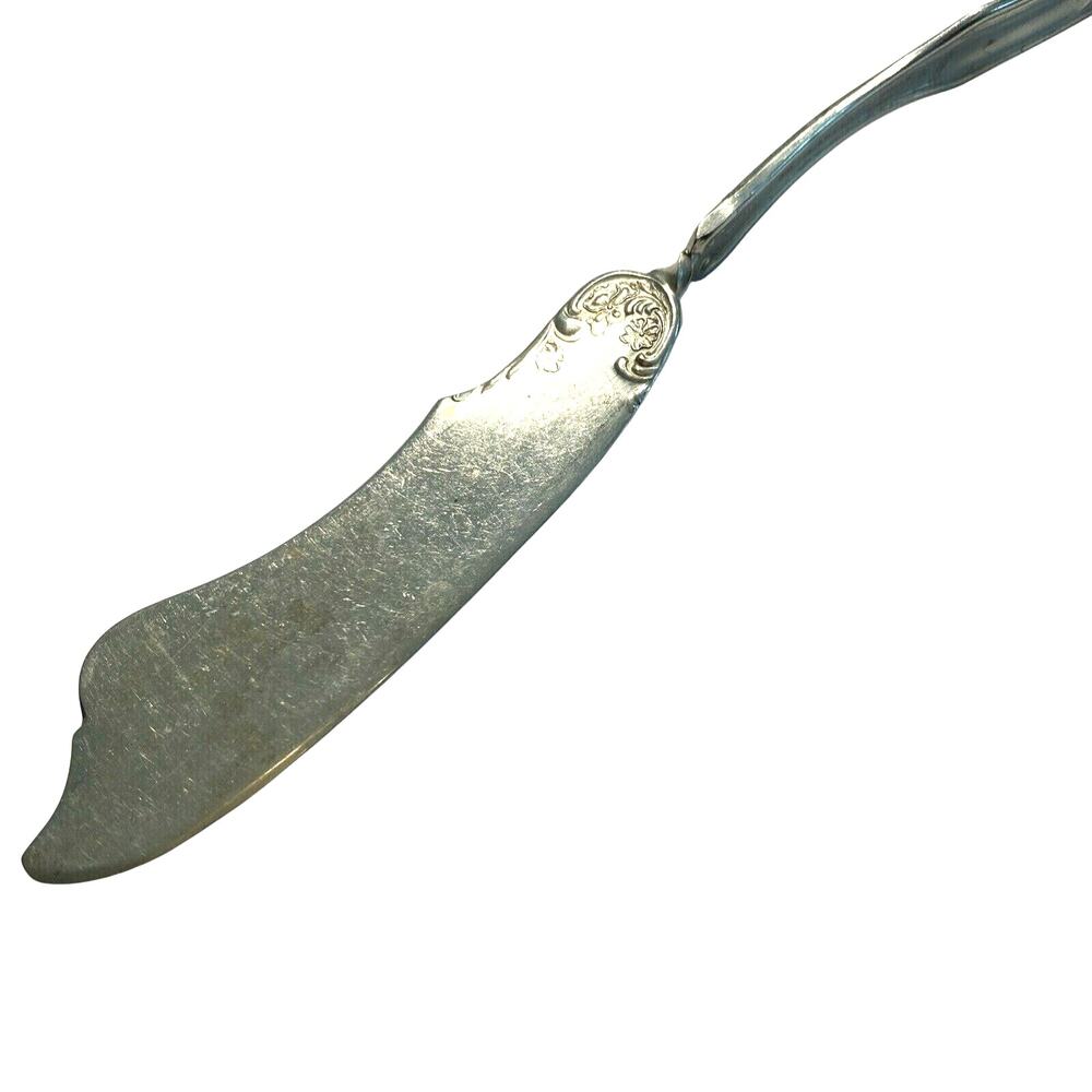 Vintage Silverplated Twisted Handle Butter Knife Early Floral by Wm A Rogers